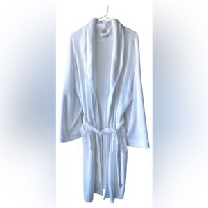 Elegant White Women's Robe